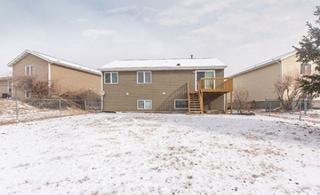 1121Rangeview-024
