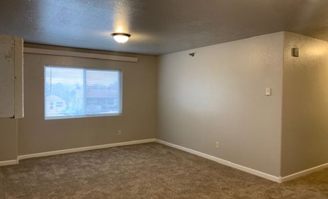811MallowSt-001