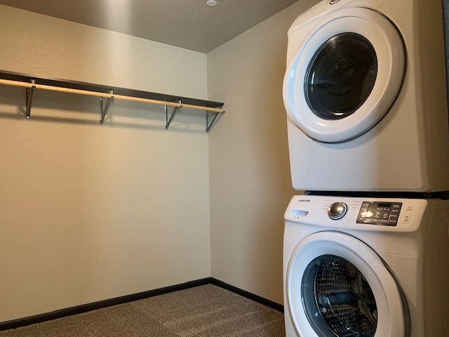 827TowerRoad-002