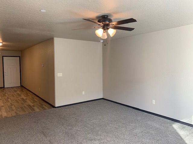 827TowerRoad-012