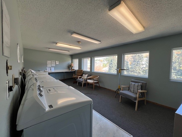 3988_fairwayhills_24